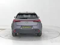 Usata Lexus UX 250h 184 CV (135 kW) 2022 Grigio SUV