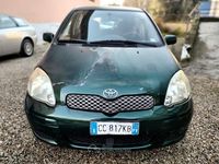 Usata Toyota Yaris Sol 75 CV (55 kW) 2003 Verde Berlina