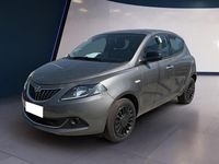 Usata Lancia Ypsilon Gold 70 CV (51 kW) 2023 Grigio Utilitaria