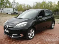 Usata Renault Scénic III Luxe 110 CV (80 kW) 2013 Nero Monovolume