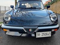 Usata Alfa Romeo Spider 125 CV (91 kW) 1987 Nero Cabrio