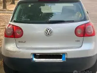 Usata VW Golf IV 90 CV (66 kW) 2004 Grigio Berlina