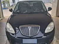 Usata Lancia Ypsilon 75 CV (55 kW) 2010 Utilitaria