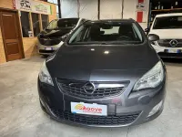 Usata Opel Astra Cosmo 110 CV (80 kW) 2011 Other Station wagon