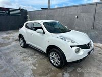 Usata Nissan Juke Tekna 110 CV (80 kW) 2011 Bianco SUV