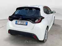 Usata Toyota Yaris Hybrid Active 92 CV (67 kW) 2025 Bianco Utilitaria