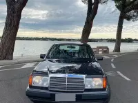 Usata Mercedes 200 122 CV (89 kW) 1991 Nero Berlina
