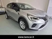 Usata Renault Captur Zen 95 CV (69 kW) 2021 Argento metallizzato SUV