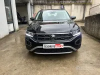 Usata VW T-Roc Life 116 CV (85 kW) 2022 Nero SUV