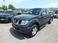 Usata Nissan Navara 174 CV (127 kW) 2006 Grigio Pick-up