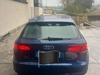 Usado Audi A3 150 CV (110 kW) 2016 Azul Familiar