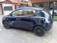 Usata Lancia Ypsilon Silver 69 CV (50 kW) 2018 Blu/azzurro Utilitaria