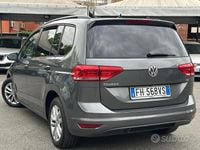 Usata VW Touran Executive 115 CV (84 kW) 2017 Grigio Monovolume