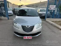 Usata Lancia Ypsilon 69 CV (50 kW) 2013 Grigio Utilitaria