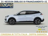 Usata Peugeot e-2008 Allure 114 kW (156 CV) 2025 Bianco SUV