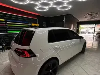 Usata VW Golf VII 105 CV (77 kW) 2014 Bianco Utilitaria