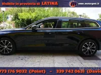 Usata Volvo V60 Business Edition 150 CV (110 kW) 2020 Nero Station wagon