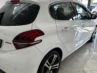 Usata Peugeot 208 GT-line 110 CV (80 kW) 2016 Bianco Utilitaria