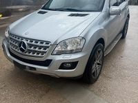 Begagnad Mercedes ML320 Premium 224 HK (164 kW) 2009 SUV