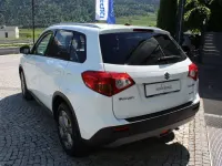 Usata Suzuki Vitara Cool 120 CV (88 kW) 2018 Bianco SUV