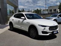 Usata Maserati Levante GranLusso 250 CV (183 kW) 2018 Bianco SUV