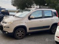Usata Fiat Panda 4x4 37 CV (27 kW) 2013 Bianco Utilitaria