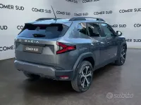 Usata Dacia Duster Journey 141 CV (103 kW) 2024 Grigio SUV