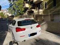 Usata BMW 118 Advantage 150 CV (110 kW) 2017 Bianco Utilitaria