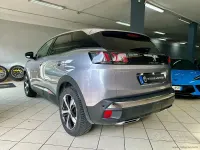 Usata Peugeot 3008 Allure 131 CV (96 kW) 2023 Argento SUV