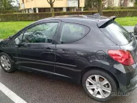 Käytetty Peugeot 207 2008 Coupe - kaksiovinen