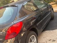 Usata Peugeot 207 75 CV (55 kW) 2008 Nero Berlina