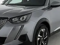 Usata Peugeot 2008 Allure 102 CV (75 kW) 2020 Nero SUV