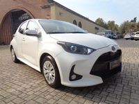 Usata Toyota Yaris Hybrid Active 92 CV (67 kW) 2023 Bianco Berlina
