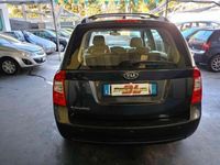 usata Kia Carens 2.0 CVVT LX Family