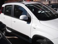 Usata Fiat Panda 4x4 S 85 CV (62 kW) 2015 Bianco Utilitaria