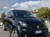 Usata Smart ForFour 71 CV (52 kW) 2017 Utilitaria