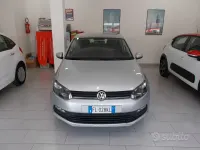 Usata VW Polo Comfortline 75 CV (55 kW) 2017 Grigio Berlina