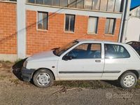 Usata Renault Clio 58 CV (42 kW) 1997 Bianco Utilitaria