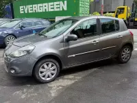 Usata Renault Clio II 75 CV (55 kW) 2009 Marrone Berlina