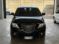 Usata Lancia Ypsilon 69 CV (50 kW) 2015 Nero Utilitaria