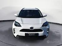 Usata Toyota Yaris Cross Active 92 CV (67 kW) 2024 Bianco SUV