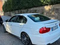 Usata BMW 318 Efficient Dynamics 143 CV (105 kW) 2011 Bianco Berlina