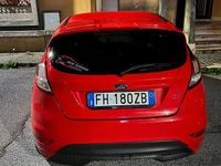 Usata Ford Fiesta ST-Line 75 CV (55 kW) 2017 Rosso Utilitaria