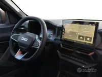 Nuova Dacia Duster Journey 131 CV (96 kW) 2025 Grigio SUV