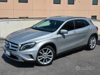 Usata Mercedes GLA200 136 CV (100 kW) 2015 Grigio SUV