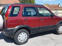 Usata Daihatsu Terios 83 CV (61 kW) 2000 Rosso SUV