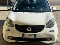 Usata Smart ForFour 75 CV (55 kW) 2016 Bianco Utilitaria
