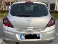 Usata Opel Corsa Sport 90 CV (66 kW) 2008 Argento Berlina