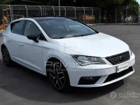 Käytetty Seat Leon XCELLENCE 131 HP (96 kW) 2019 Valkoinen Viistoperä