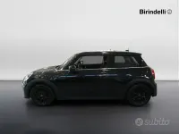 Usata Mini Cooper Business 136 CV (100 kW) 2022 Midnight black metallizzato Utilitaria